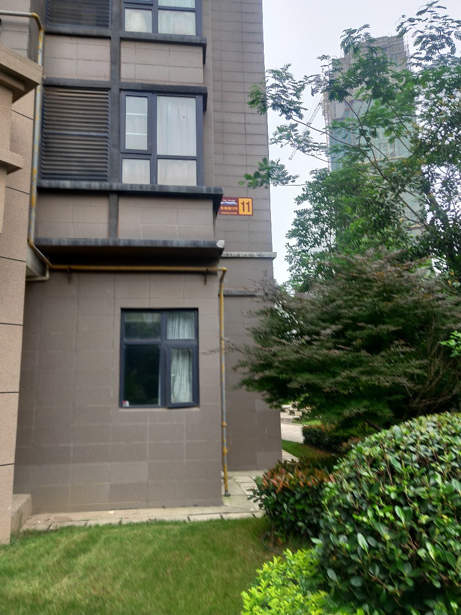 出售华仁北郡2室2厅1卫87㎡售价32万